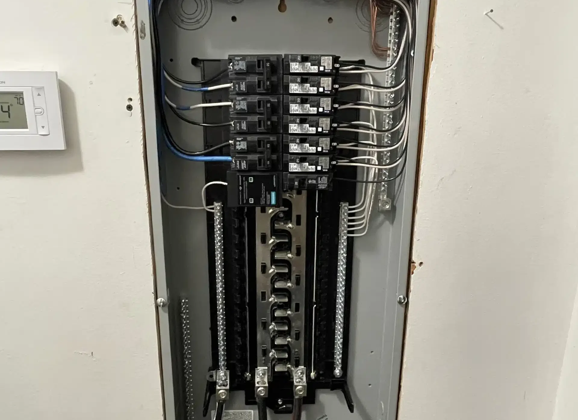 Electrical Panel repair by Volt Electric